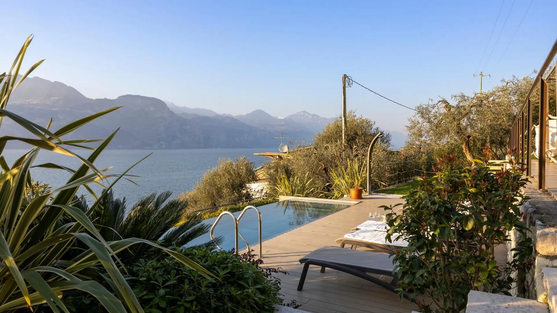 Sunset Residence Brenzone Appartement