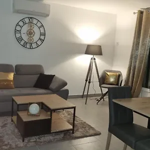 appartement-dans-un-pavillon.fr-provencehotel.com/