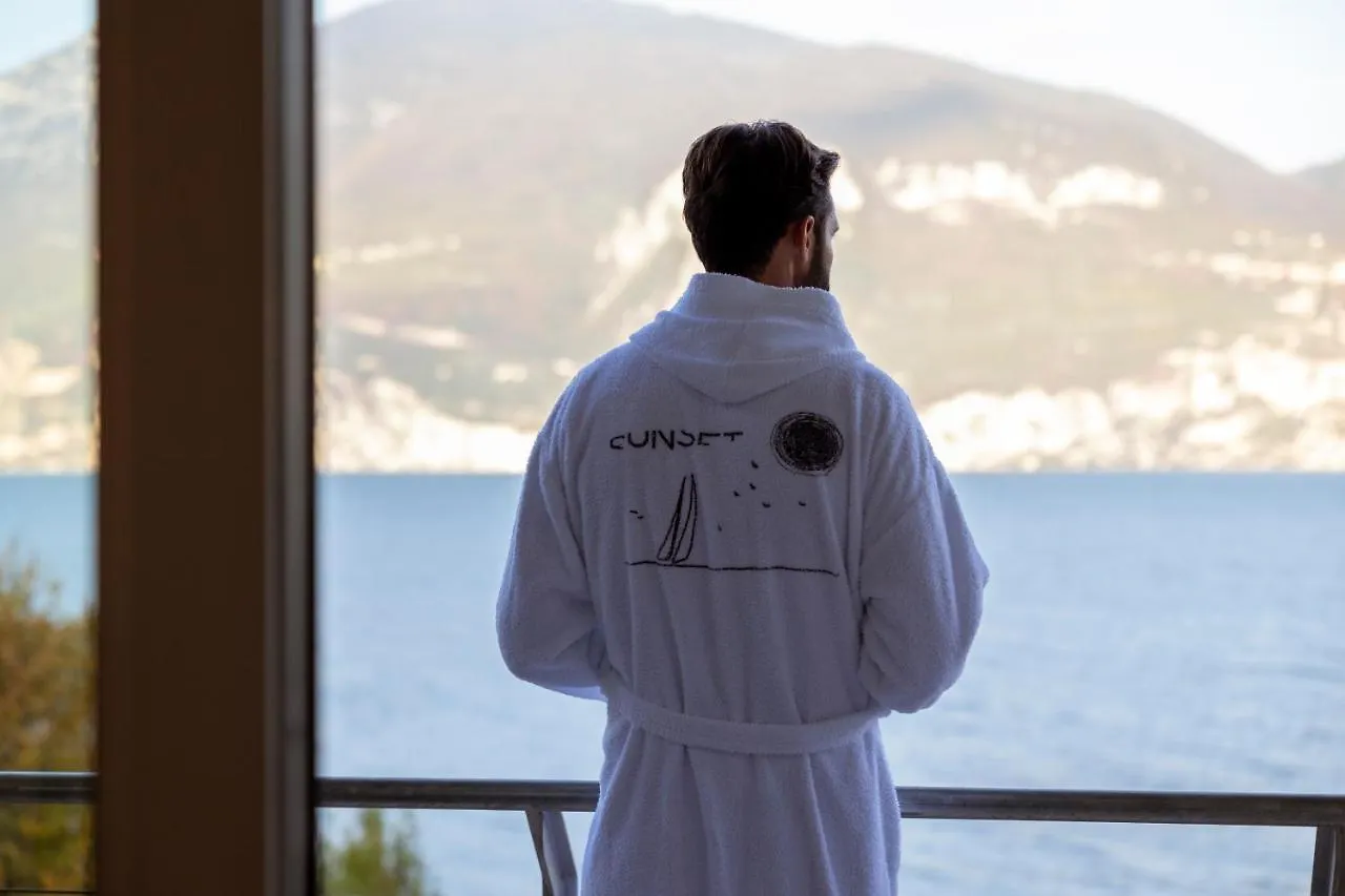 Sunset Residence Brenzone sul Garda Apartment