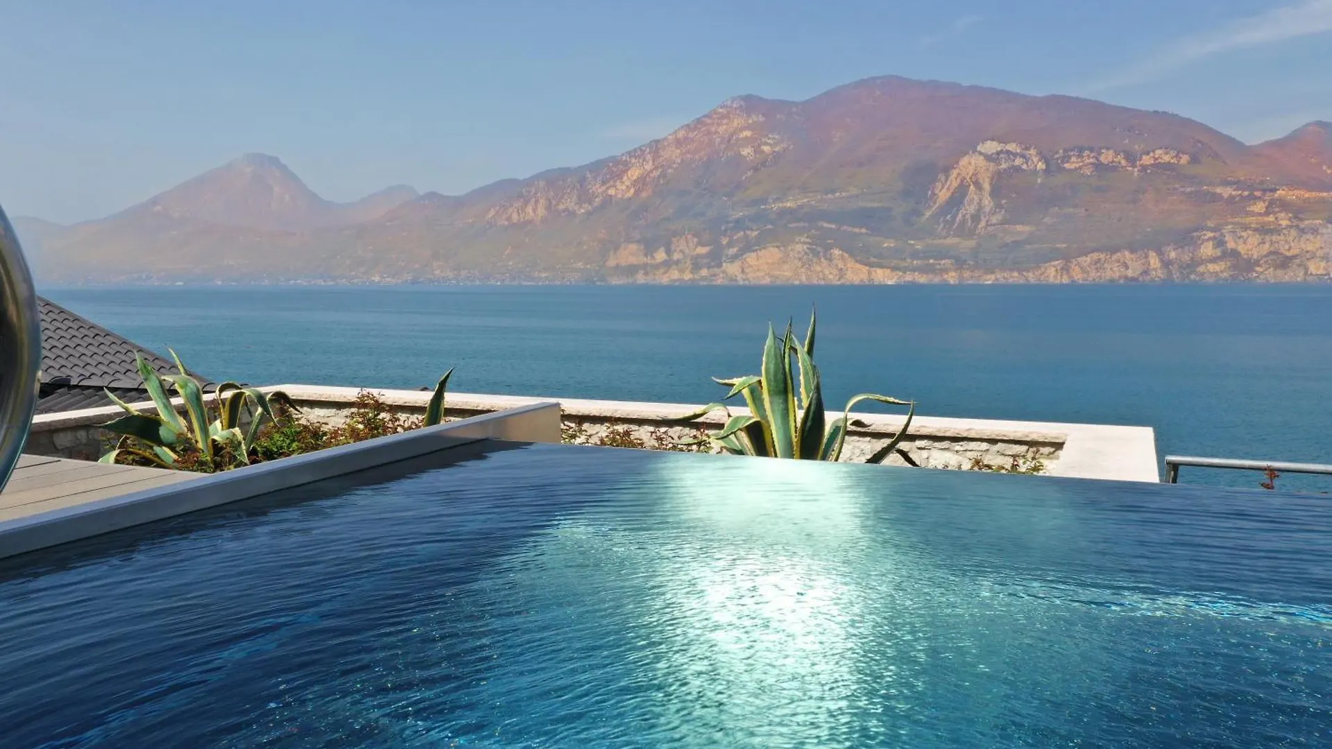 Sunset Residence Brenzone sul Garda 0*,  Italy