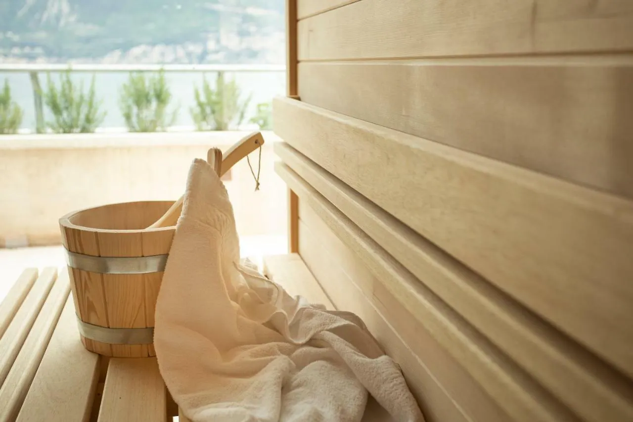 Apartment Sunset Residence Brenzone sul Garda